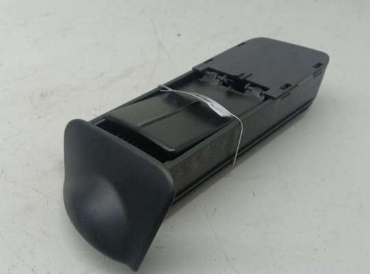 купить Пепельница на Ford Focus I (1998-2005)
