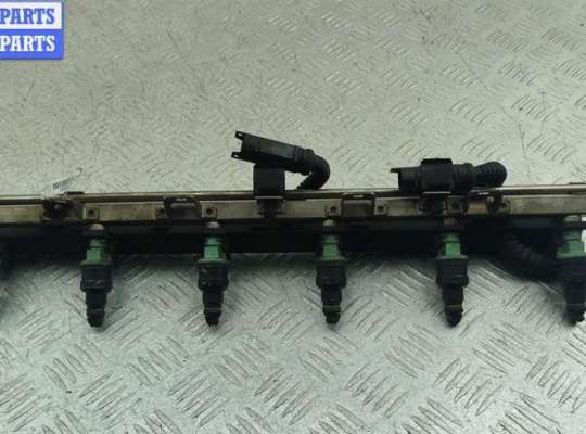 Форсунка топливная (комплект) BM3560327 на BMW 5 E39 (1995-2003)