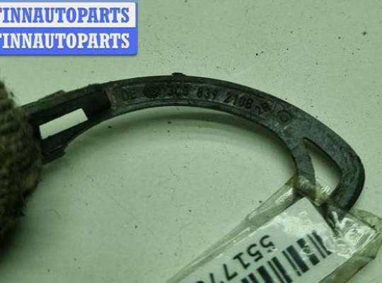 купить Накладка на ручку двери на Volkswagen Passat B6