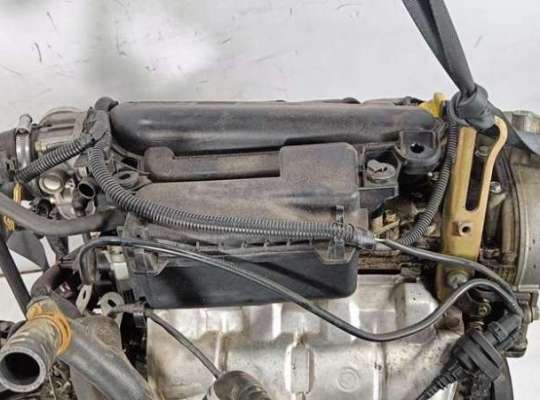 купить Двигатель (ДВС) на Renault Scenic II (2003-2009)