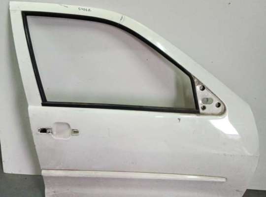 купить Дверь боковая передняя правая на Volkswagen Polo (1994-1999)