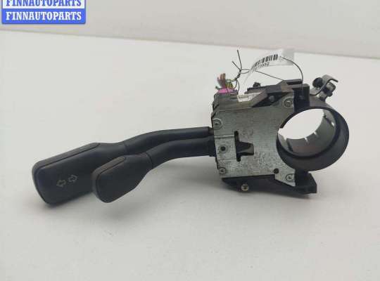Переключатель поворотов AU1729653 на Audi A4 B5 (1994-2001)