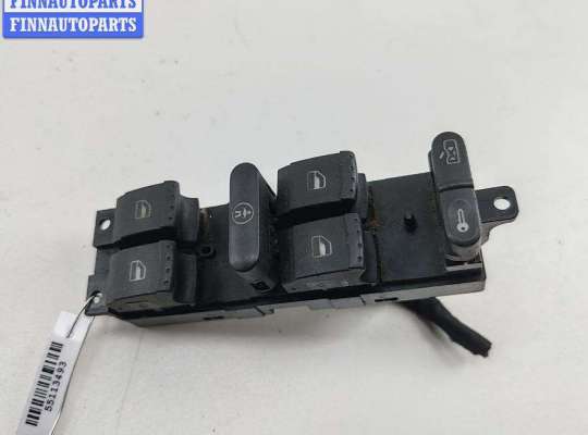 купить Блок кнопок управления стеклоподъемниками на Volkswagen Passat B5+ (GP)