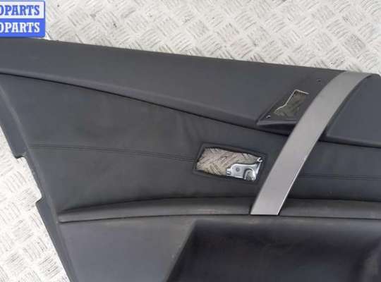 Обшивка салона на BMW 5 (E60/E61)