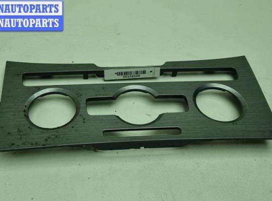 Накладка декоративная на торпедо VG2720590 на Volkswagen Passat B7