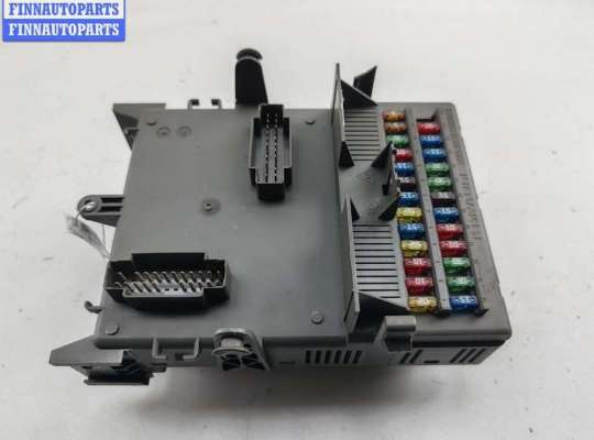 купить Блок предохранителей на Renault Laguna II (2001-2007)