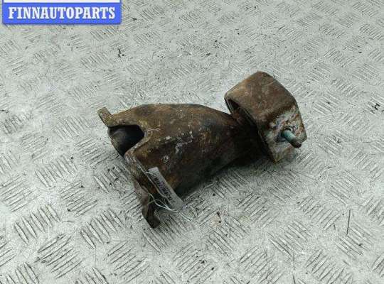 купить Кронштейн КПП опорный на Volkswagen Passat B5