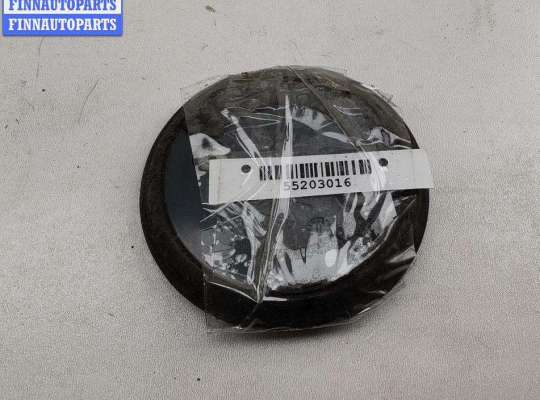 купить Эмблема на Volkswagen Passat B4