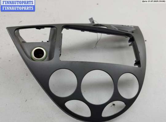 купить Рамка магнитолы на Ford Focus I (1998-2005)