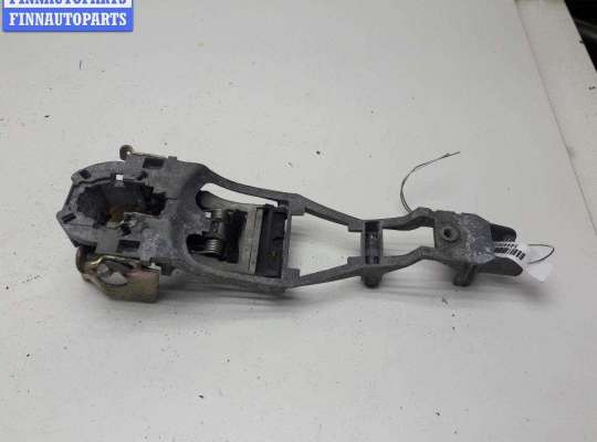 купить Корпус (держатель) ручки двери передней правой на Volkswagen Passat B5+ (GP)