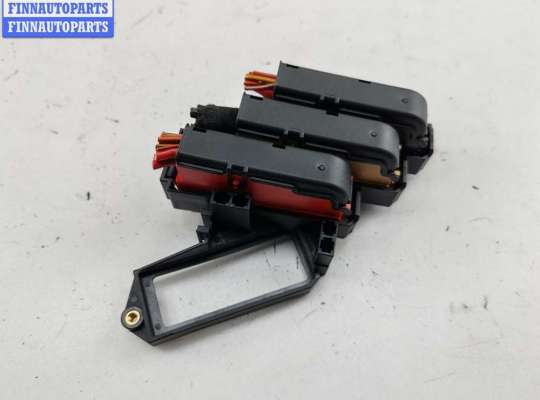 купить Блок предохранителей на Audi Q7 4L (2005-2015)