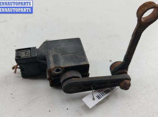 купить Датчик клиренса на Mercedes C-Class W203 (2000-2006)