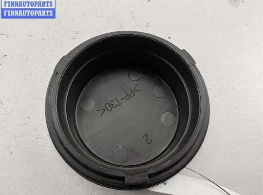 купить Крышка (заглушка) задняя фары левой на Kia Sorento (BL, 2002-2009)