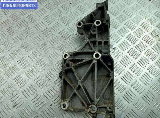 купить Кронштейн генератора на Audi A3 8P (2003-2012)
