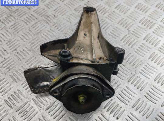 купить Кронштейн КПП опорный на Audi A6 C5 (1997-2005)