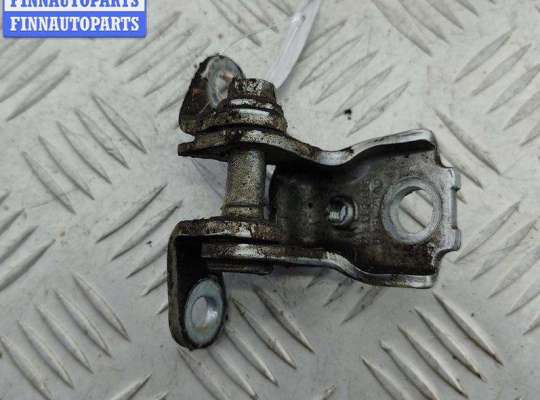 Петля двери задней правой SK536137 на Skoda Fabia mk2 (5J) 2007-2014