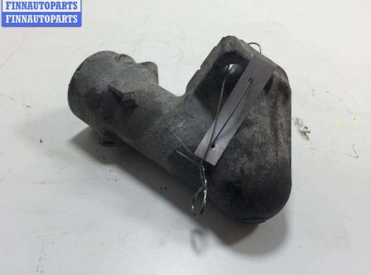 купить Фланец (тройник) системы охлаждения на Peugeot 308 T7 (2007-2013)