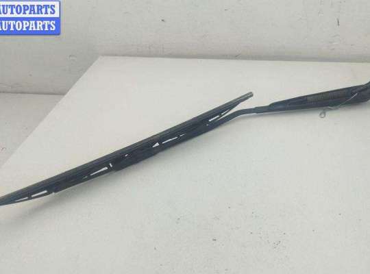 купить Щеткодержатель (поводок стеклоочистителя) задний на Mitsubishi Space Wagon (1998-2004)