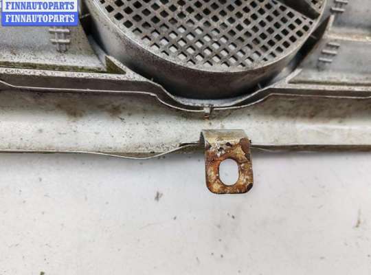 купить Решетка радиатора на Mercedes Vito-1 W638 (1996-2003)