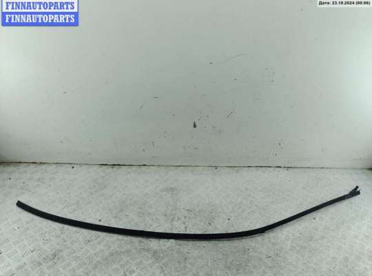 Молдинг крыши MB1488259 на Mercedes C-Class W203 (2000-2006)