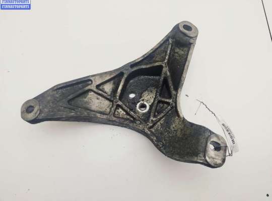 купить Кронштейн двигателя опорный на BMW 5 E39 (1995-2003)