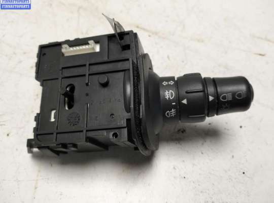 купить Переключатель поворотов на Renault Scenic II (2003-2009)