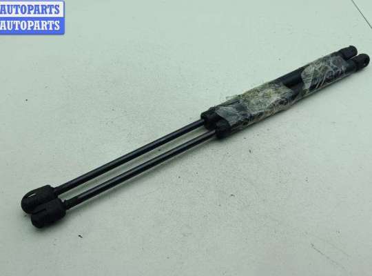 Амортизатор крышки багажника на Skoda Fabia I (6Y)