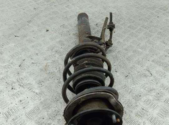 купить Стойка подвески передняя правая на BMW 3 E90/E91/E92/E93 (2005-2013)