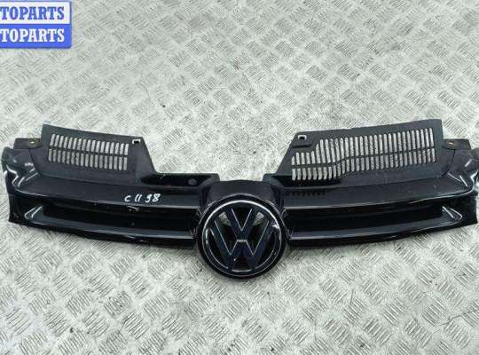 купить Решетка радиатора на Volkswagen Golf-5