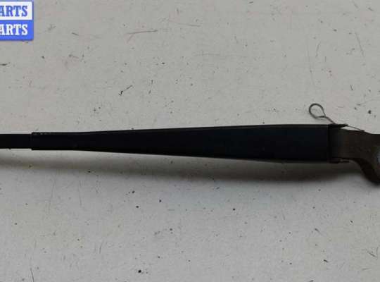 купить Щеткодержатель (поводок стеклоочистителя) задний на Volkswagen Golf-4