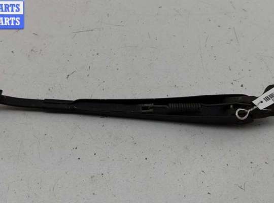 купить Щеткодержатель (поводок стеклоочистителя) задний на Volkswagen Golf-4