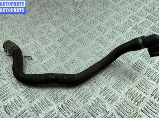 Патрубок отопителя (печки) OP2373361 на Opel Signum (2003-2008)