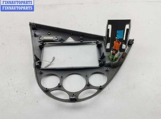 купить Рамка магнитолы на Ford Focus I (1998-2005)