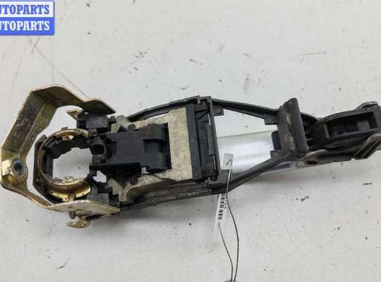 купить Ручка двери наружная передняя левая на Volkswagen Passat B5+ (GP)