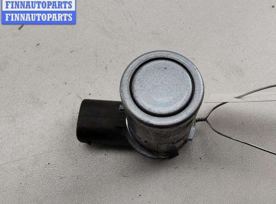 купить Датчик парковки (парктроник) передний на Mercedes B-Class W245 (2005-2011)