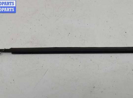 купить Молдинг стекла двери задней левой наружный на Ford Mondeo III (2000-2007)