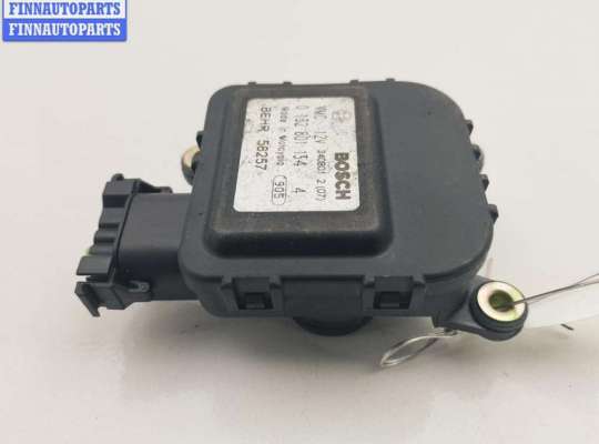 Моторчик заслонки отопителя OP2415523 на Opel Zafira A (1999-2005)