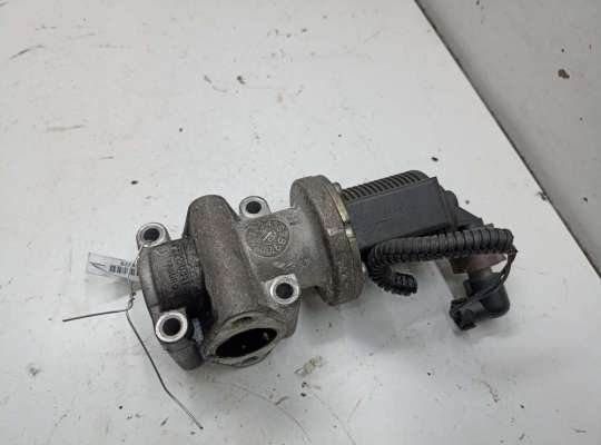 Клапан EGR (рециркуляции выхлопных газов) OP2200454 на Opel Vectra C (2002-2008)