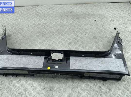 купить Обшивка багажника на Mercedes E-Class W211 (2002-2009)