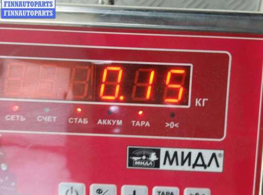 купить Молдинг двери задней левой на Volkswagen Passat B6