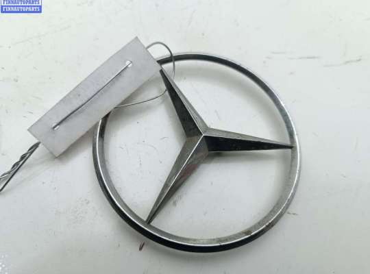 купить Эмблема на Mercedes C-Class W203 (2000-2006)