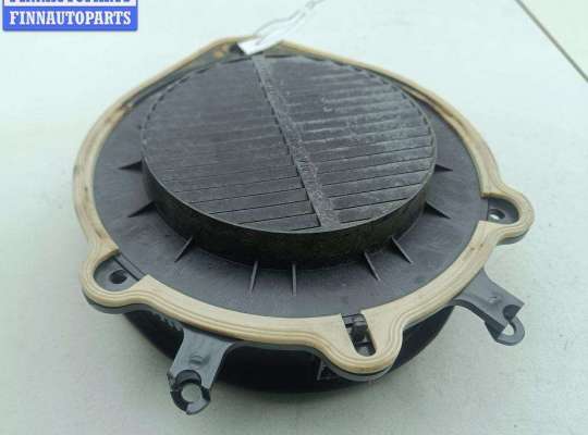 купить Динамик двери задней левой на Audi A4 B7 (2004-2008)