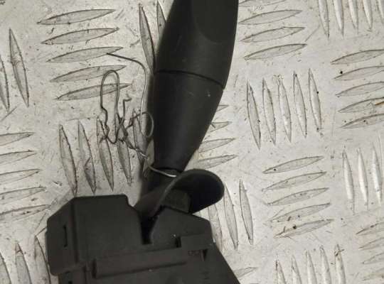 Переключатель поворотов FO2150862 на Ford Mondeo III (2000-2007)