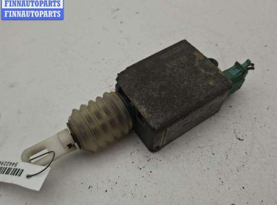 купить Активатор (привод) замка багажника на Volkswagen Sharan (1995-2000)