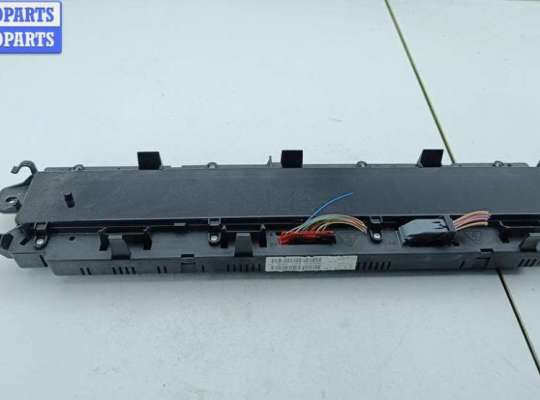 купить Щиток приборный (панель приборов) на Renault Scenic II (2003-2009)