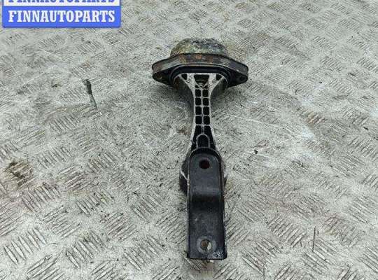 купить Подушка крепления КПП на Volkswagen Golf-4