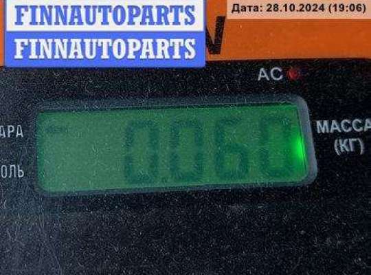 купить Блок кнопок управления стеклоподъемниками на Opel Meriva A (2003-2010)