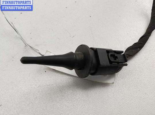 Купить Датчик температуры на Mercedes C-Class W203 (2000-2006) Датчик температуры MB1702448 на Mercedes C-Class W203 (2000-2006)
