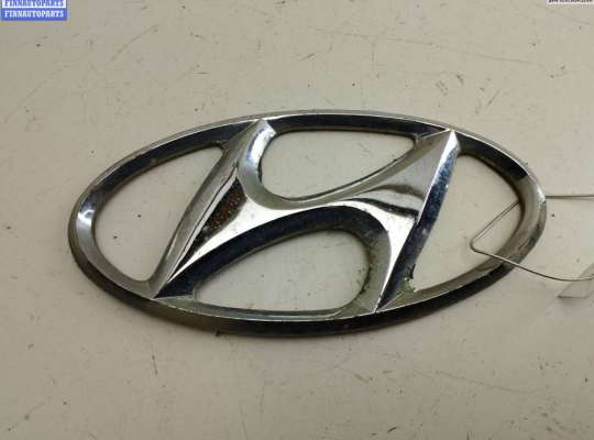 Эмблема (значок) на Hyundai Starex (H1)