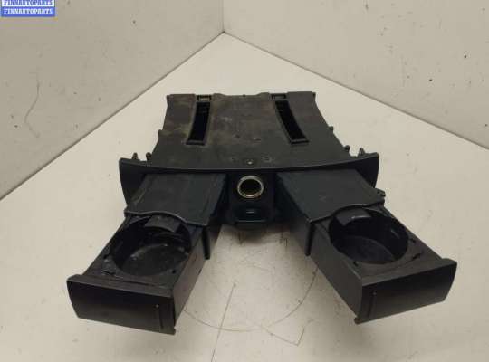 Подстаканник на SsangYong Rodius